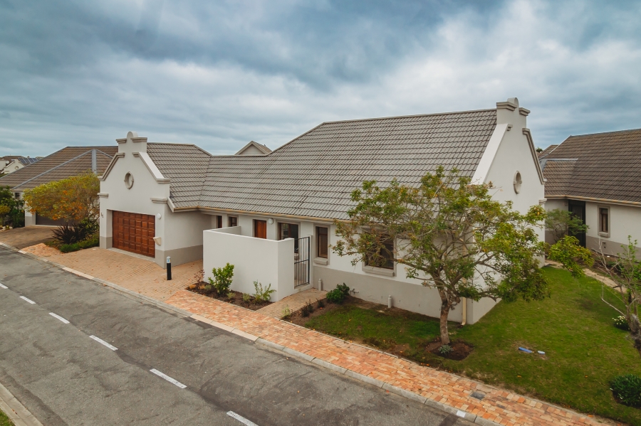 2 Bedroom Property for Sale in Blue Mountain Village Western Cape